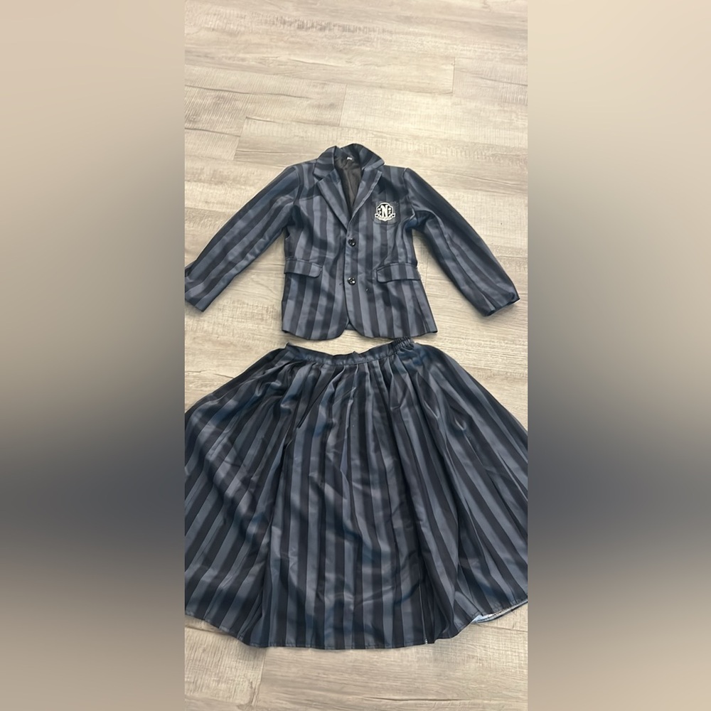 Wednesday adams nevermore costume cosplay